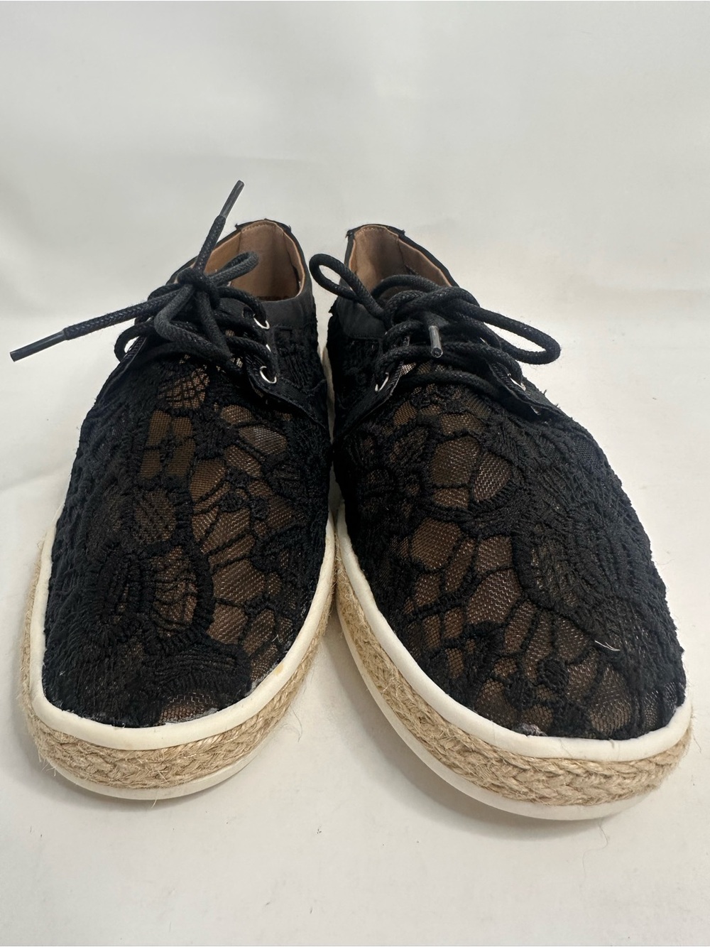 AEROSOLES Black Lace Espadrille-Style Sneakers